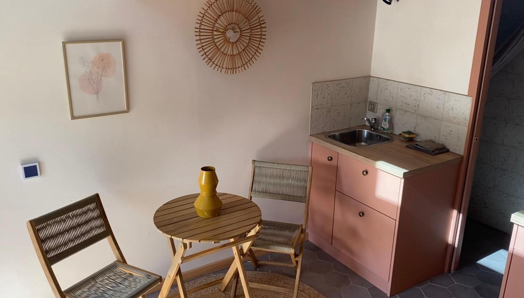 Tiny House De Tempoyrac Villa La Rochette  Buitenkant foto